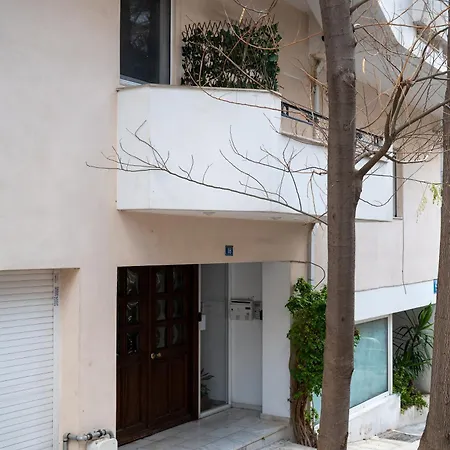 Apartment Near Acropolis *